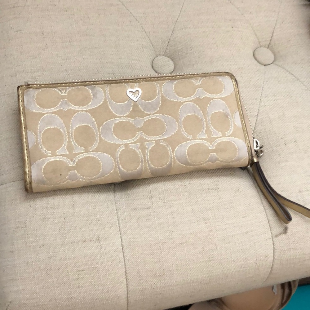 Coach wallet